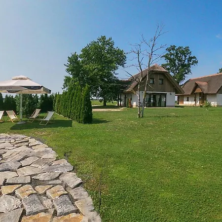2 Bedroom Gorgeous In * Moravske Toplice
